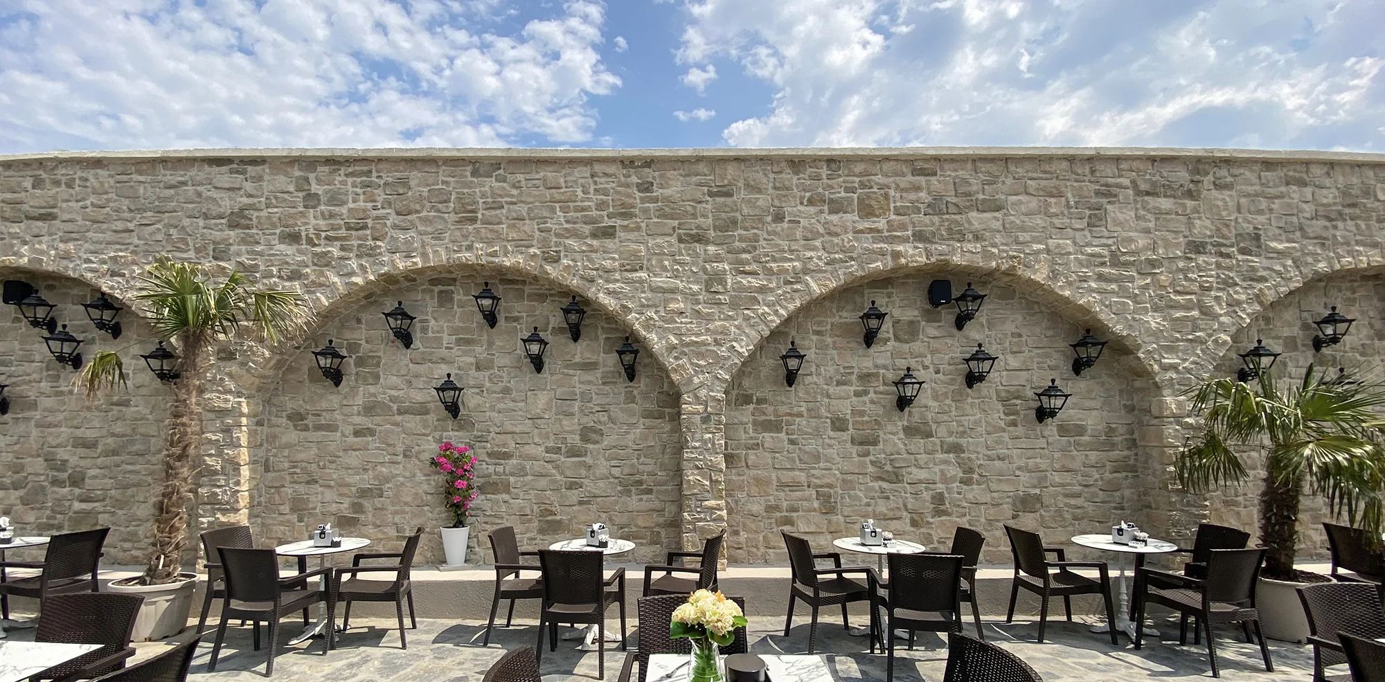 Kafe dış mekan kültür taşı kaplama