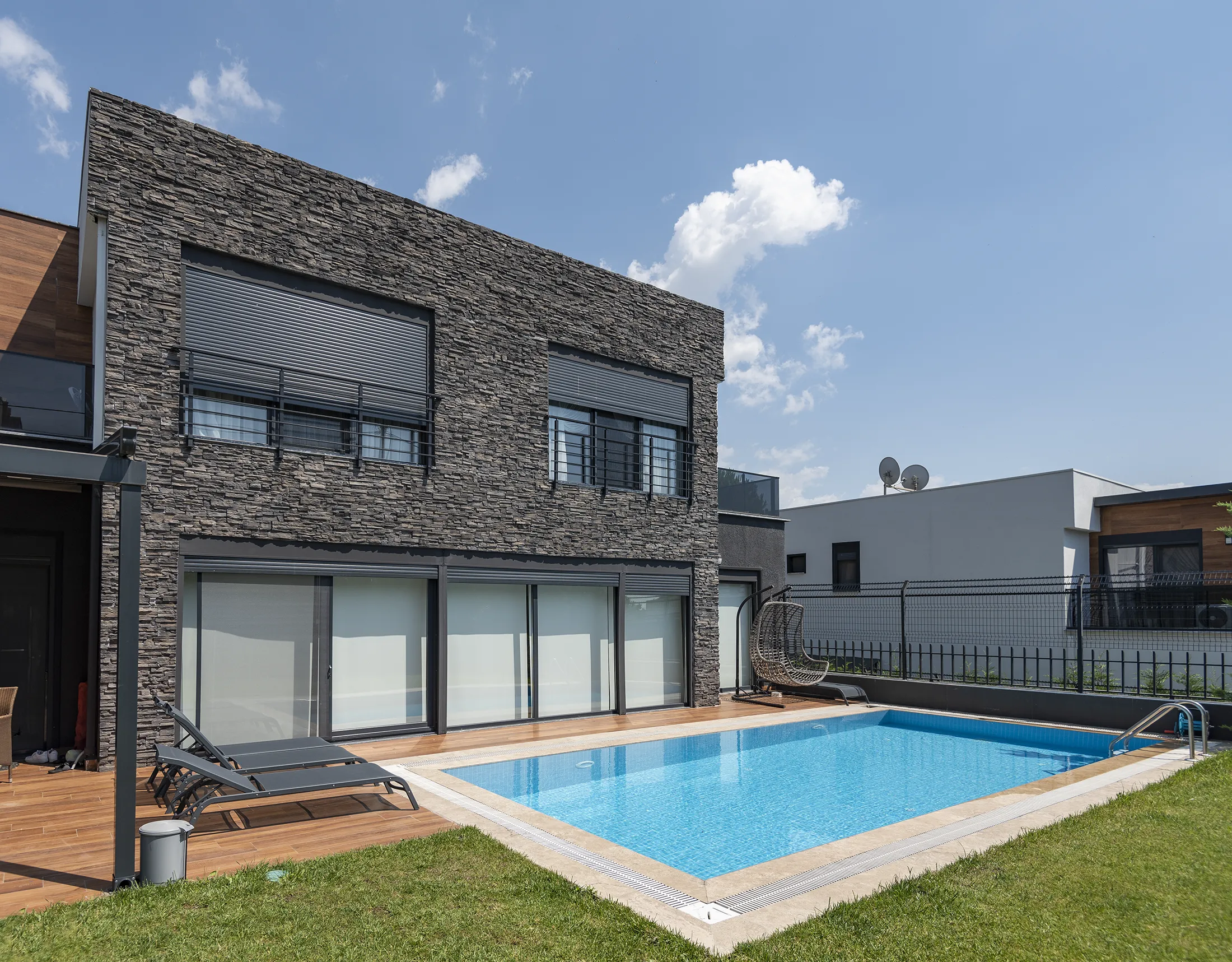 Villa dış cephe kültür taşı kaplama
