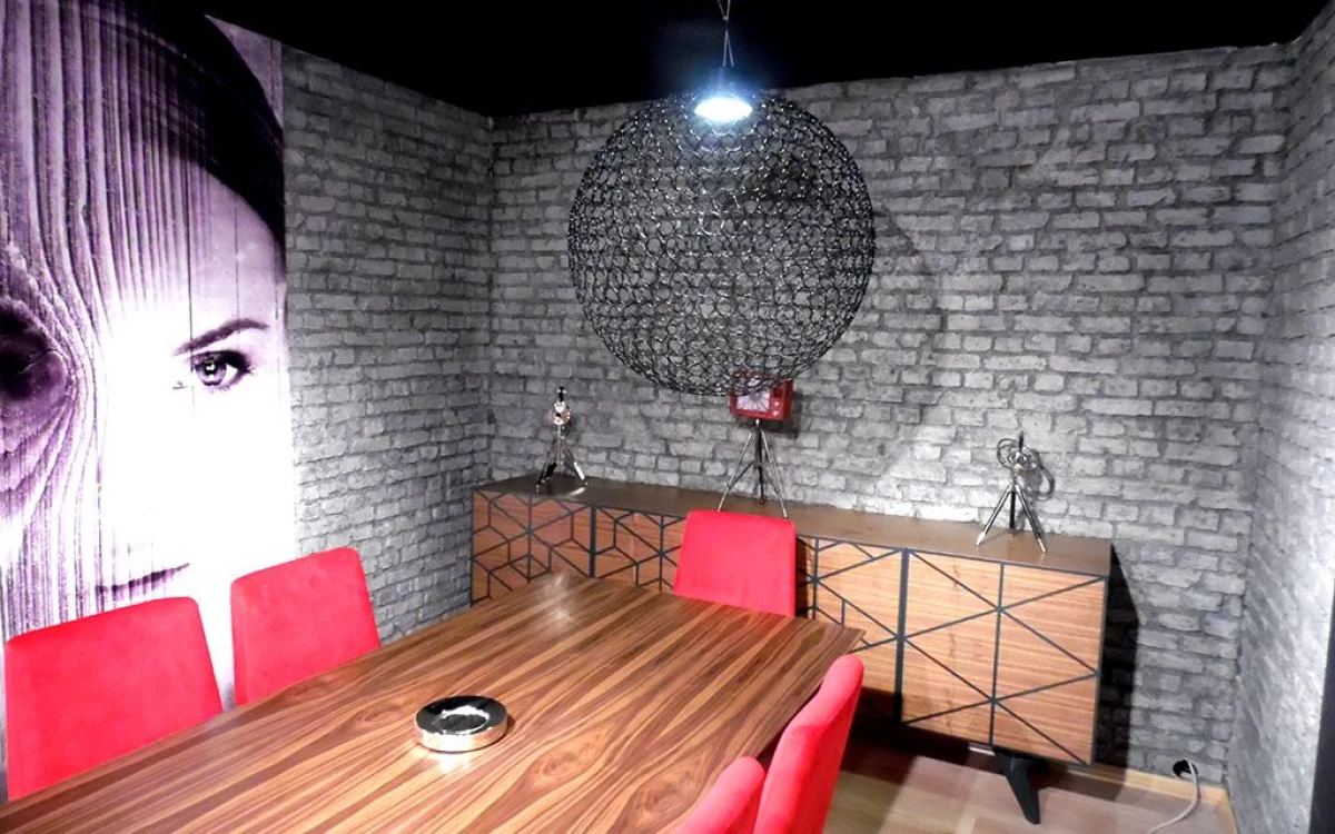 Ladrillo Tuğla Panel Gris renk ve doku görünümü