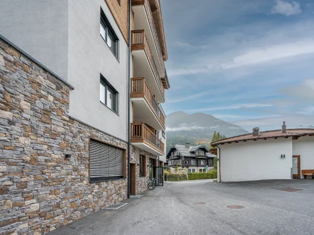 Hayalinizdeki dış cephe tasarımı için Dekoratif Stone uzmanlığına güvenin. Dekoratifstone dış cephe taş kaplama uygulama projesi