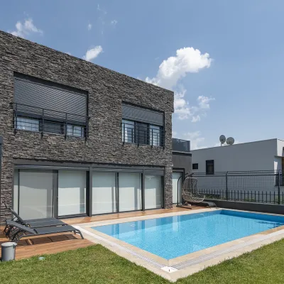 Dekoratif Taş Arcadia Forest Villa Uygulaması