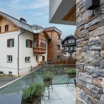 Landmark Gri Kahve Cephe Taş Kaplama Uygulamalası