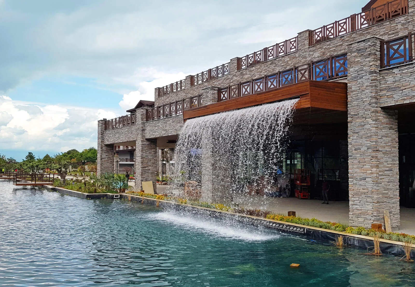 Sierra Ash Coffee ve Anthracite otel duvarı taş kaplama