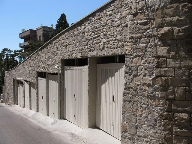 Tudor Kahve dış mekân dekoratif taş kaplama